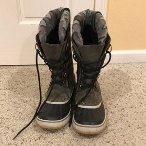 Sorel waterproof winter boots
